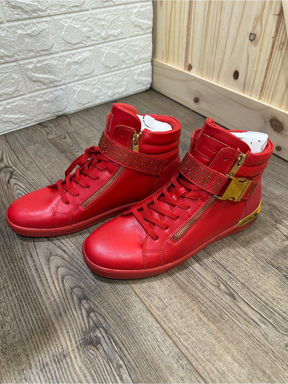 Aldo Roger High Top Lace-up Basketball Sneakers Men's US 11 EU 44 Red Gold New - Picture 3 of 8